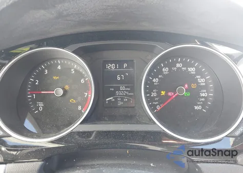 2016 Volkswagen Jetta 1.8T Sport z USA, uszkodzony, nr VIN 3VWD17AJ2GM267269